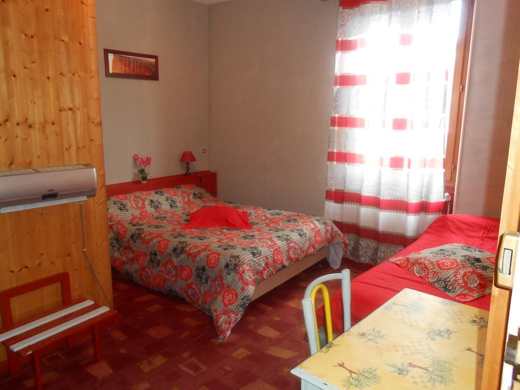 Les 3 Marmottes Hotel Lus la Croix Haute Bagian luar foto